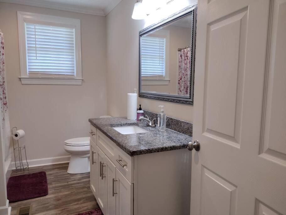 Backwoods Family Getaway! 3 Bedroom House! Yanceyville Buitenkant foto
